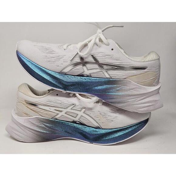 ASICS Novablast 3 - Picture 4 of 6